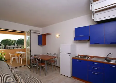 Trilocale In Un A Principina Mare 公寓式酒店 普林希匹纳马尔