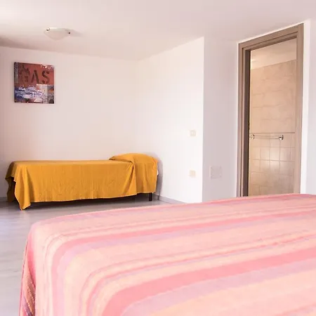 Trilocale In Un A Principina Mare Aparthotel Principina a Mare