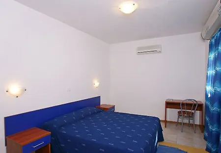 Trilocale In Un A Principina Mare Принчипина-а-Маре