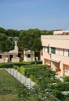Trilocale In Un A Principina Mare