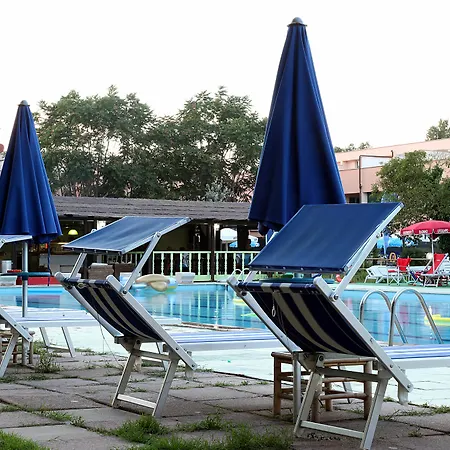 Trilocale In Un A Principina Mare 2* Принчипина-а-Маре