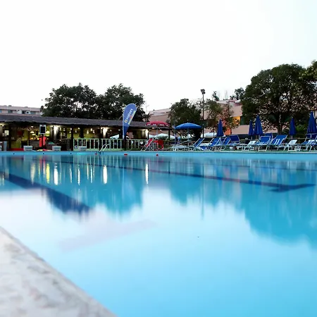Trilocale In Un A Principina Mare Aparthotel Principina a Mare