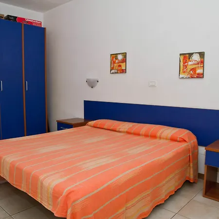 Trilocale In Un A Principina Mare